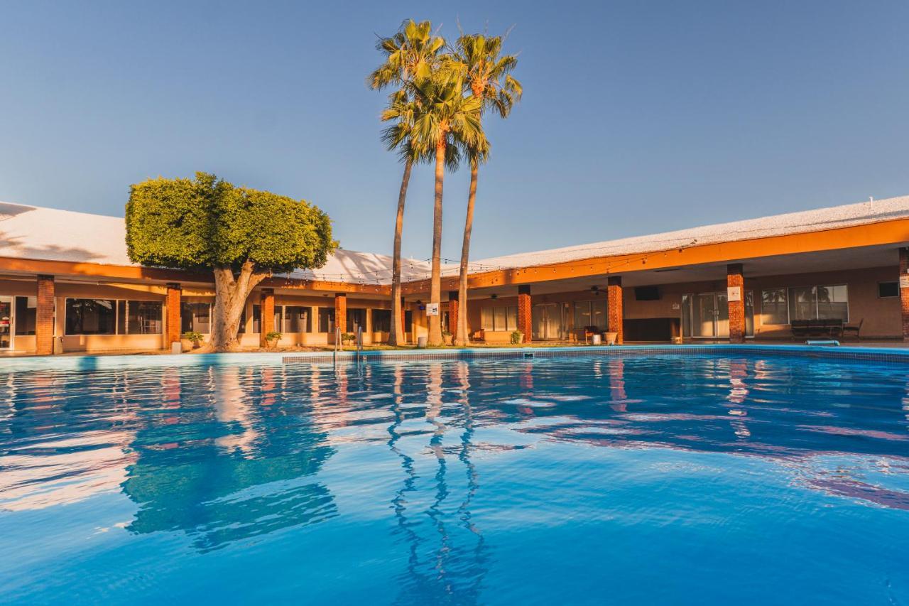 El Camino Hotel & Suites Эройка-Каборка Экстерьер фото