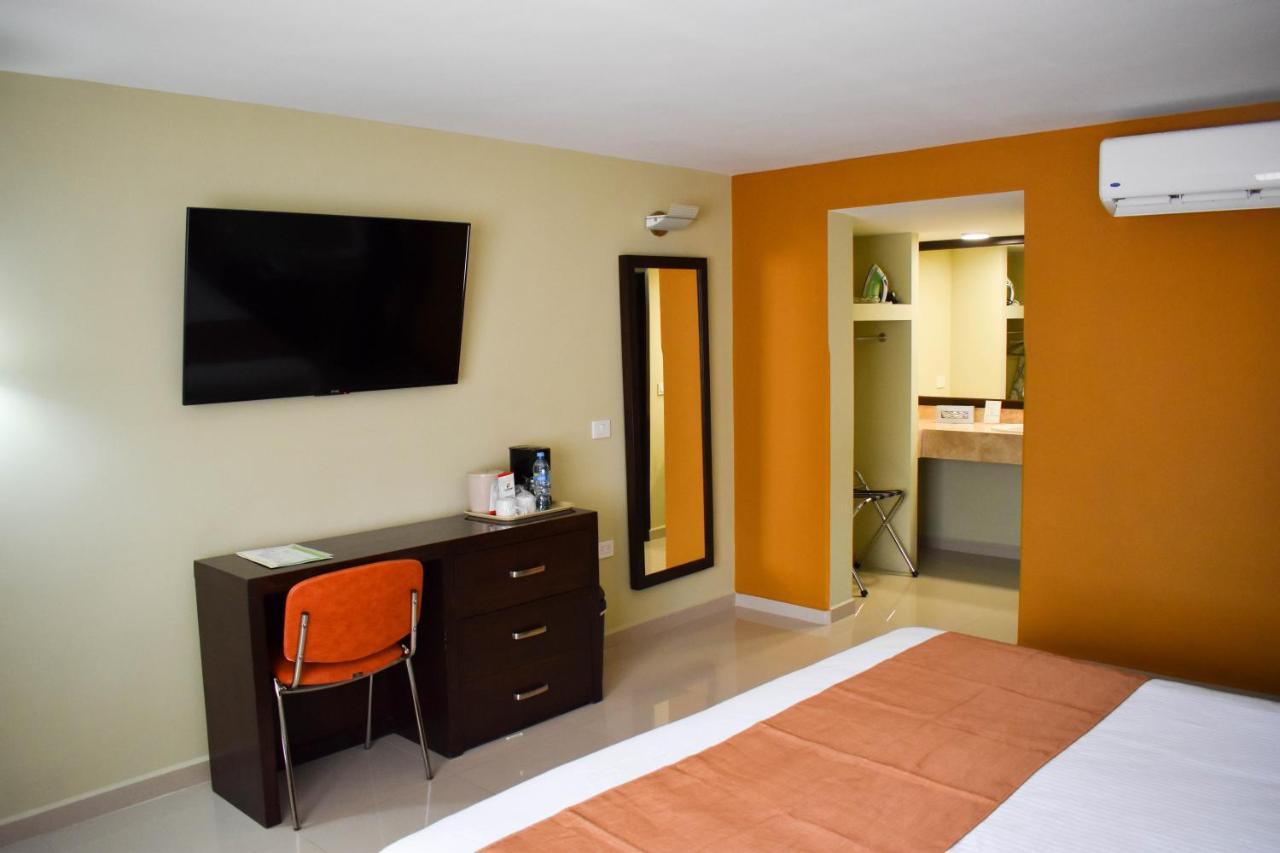 El Camino Hotel & Suites Эройка-Каборка Экстерьер фото
