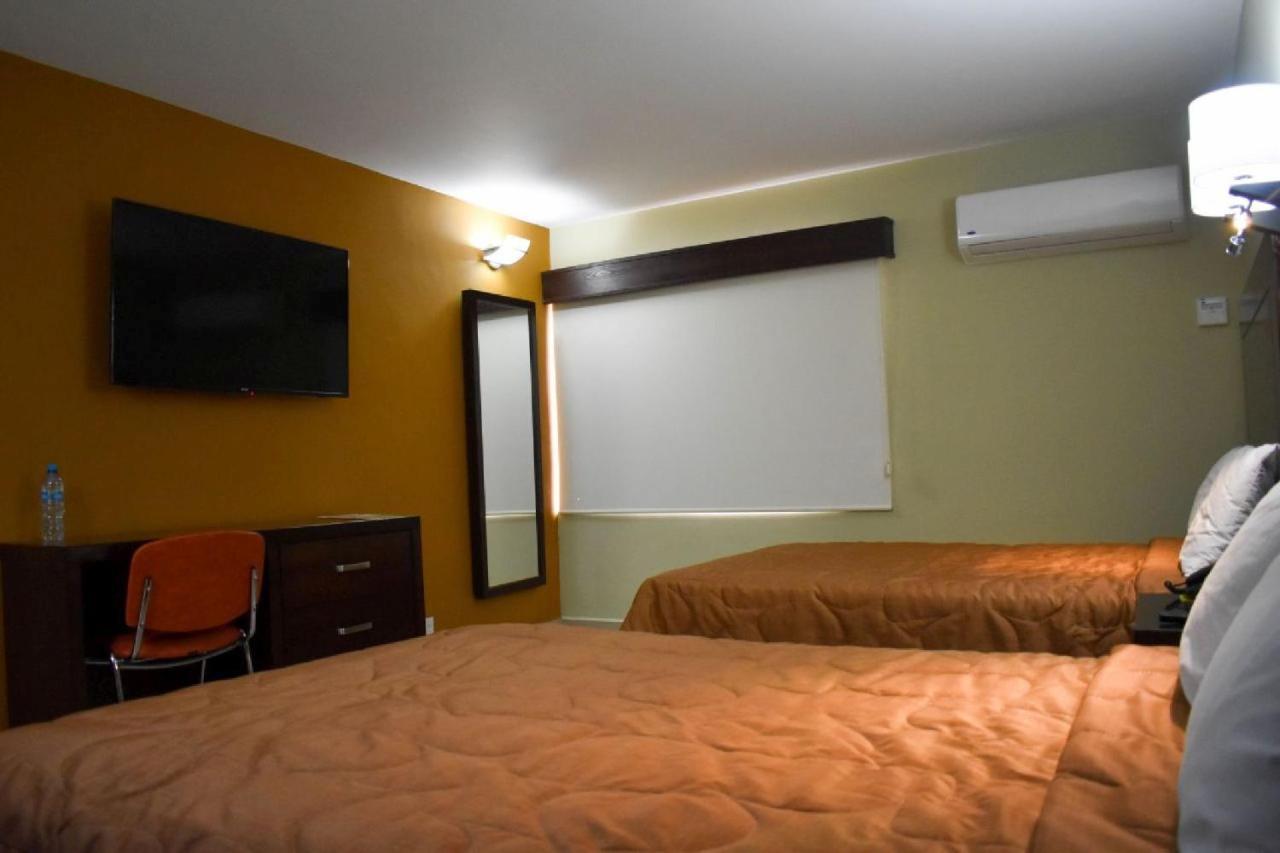 El Camino Hotel & Suites Эройка-Каборка Экстерьер фото